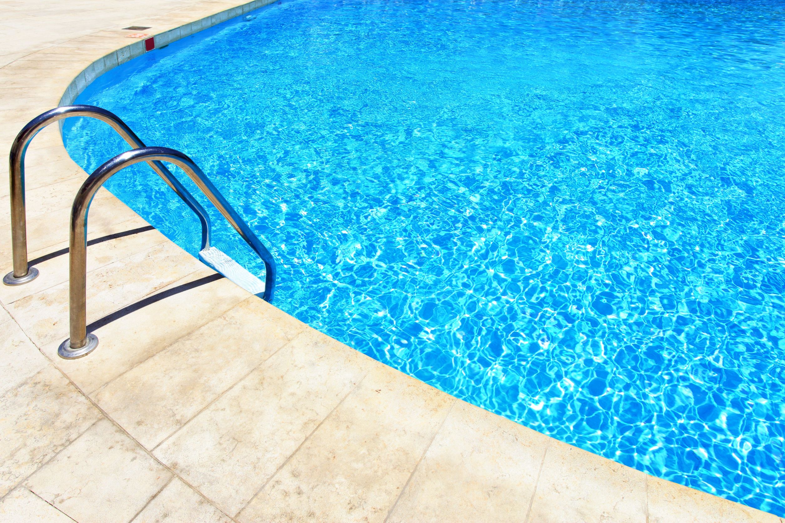 How to Choose Pool Remodeling Contractors Tampa