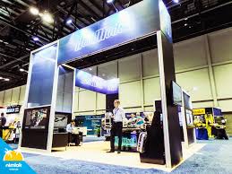 Four Ways to Create an Immersive Trade Show Booth Experience