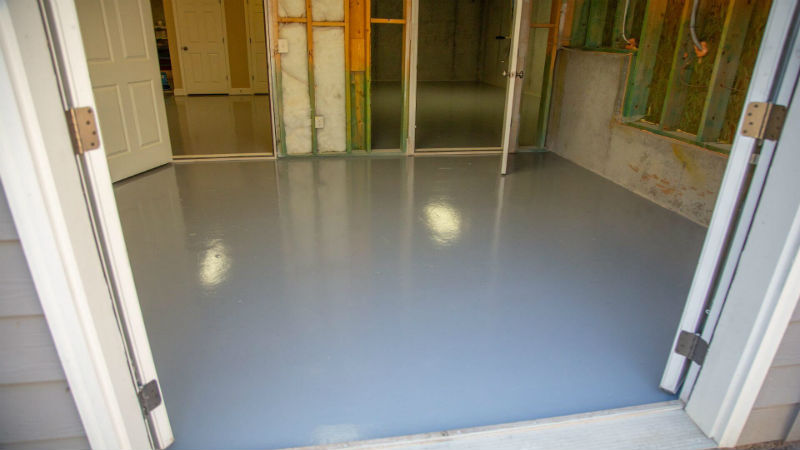 Get the Industrial Flooring You Need to Stand up to Busy Workloads