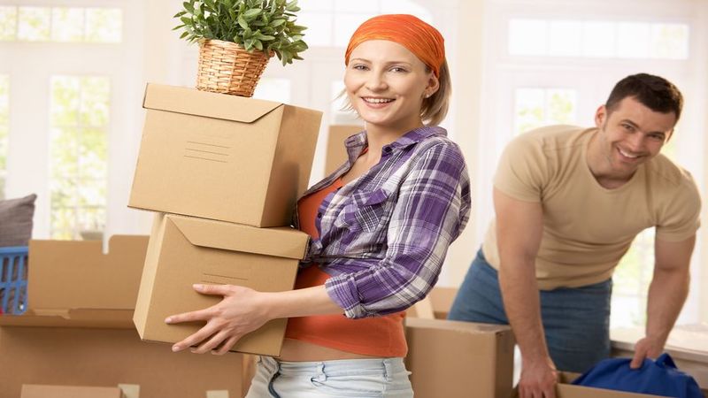 Benefits of Looking Into a Moving Company in Orange County, California