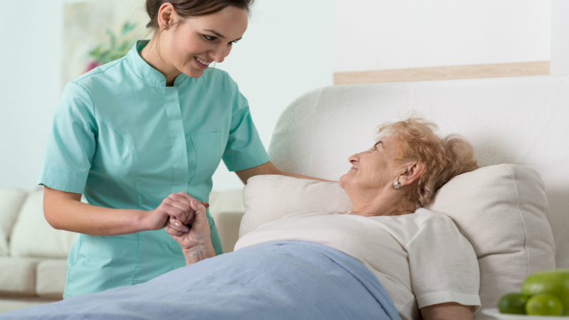 How to Choose Quality Elderly Care Services in Sun City West, AZ