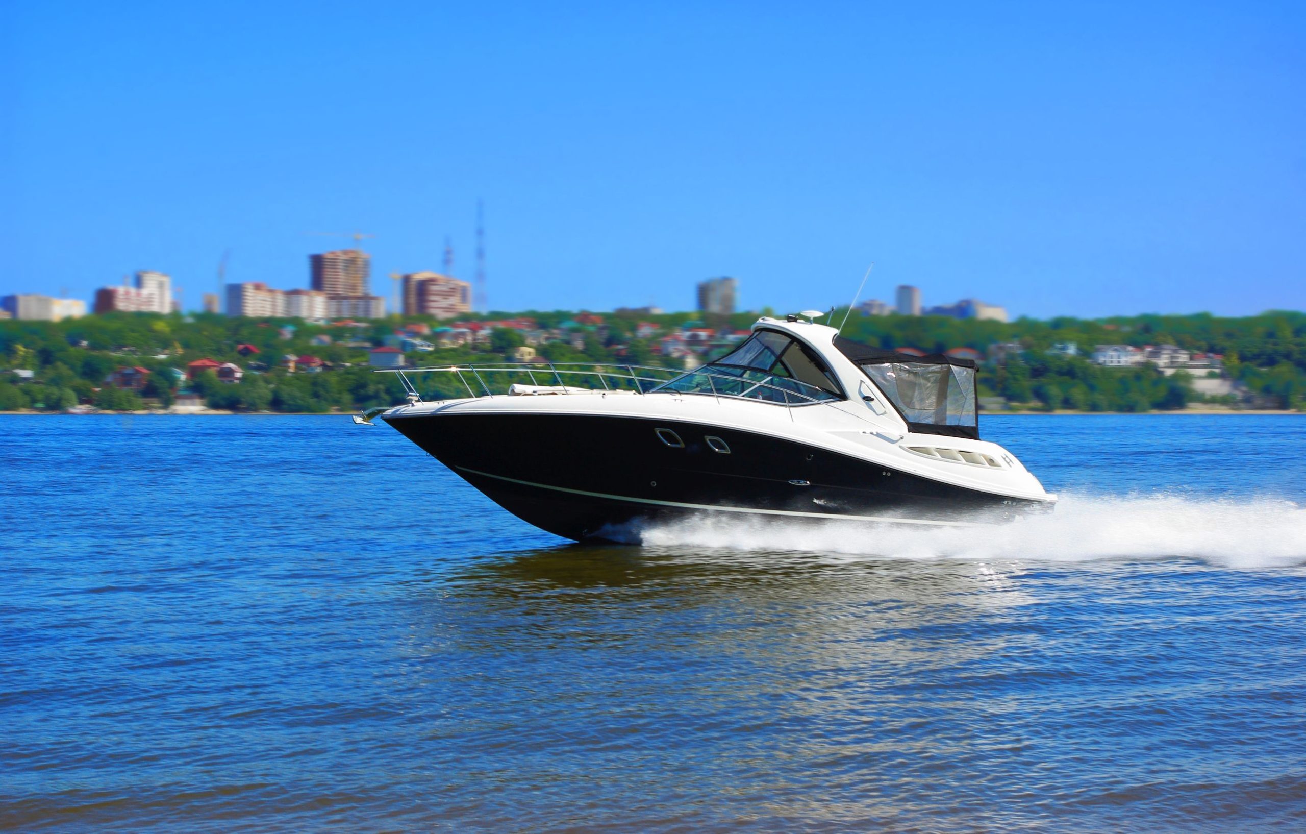 When to Consider Buying Boats for Sale in Osage Beach, MO