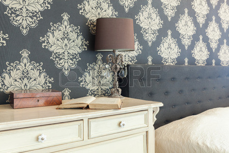 Choose a Perfect Living Room Wallcovering to Help the Room Look Amazing