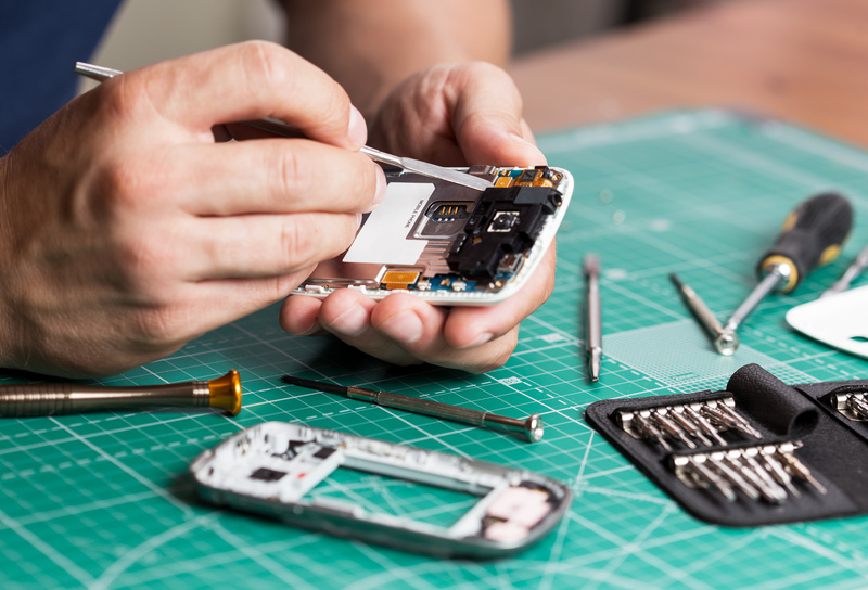 How to Choose the Best phone Repair Shop