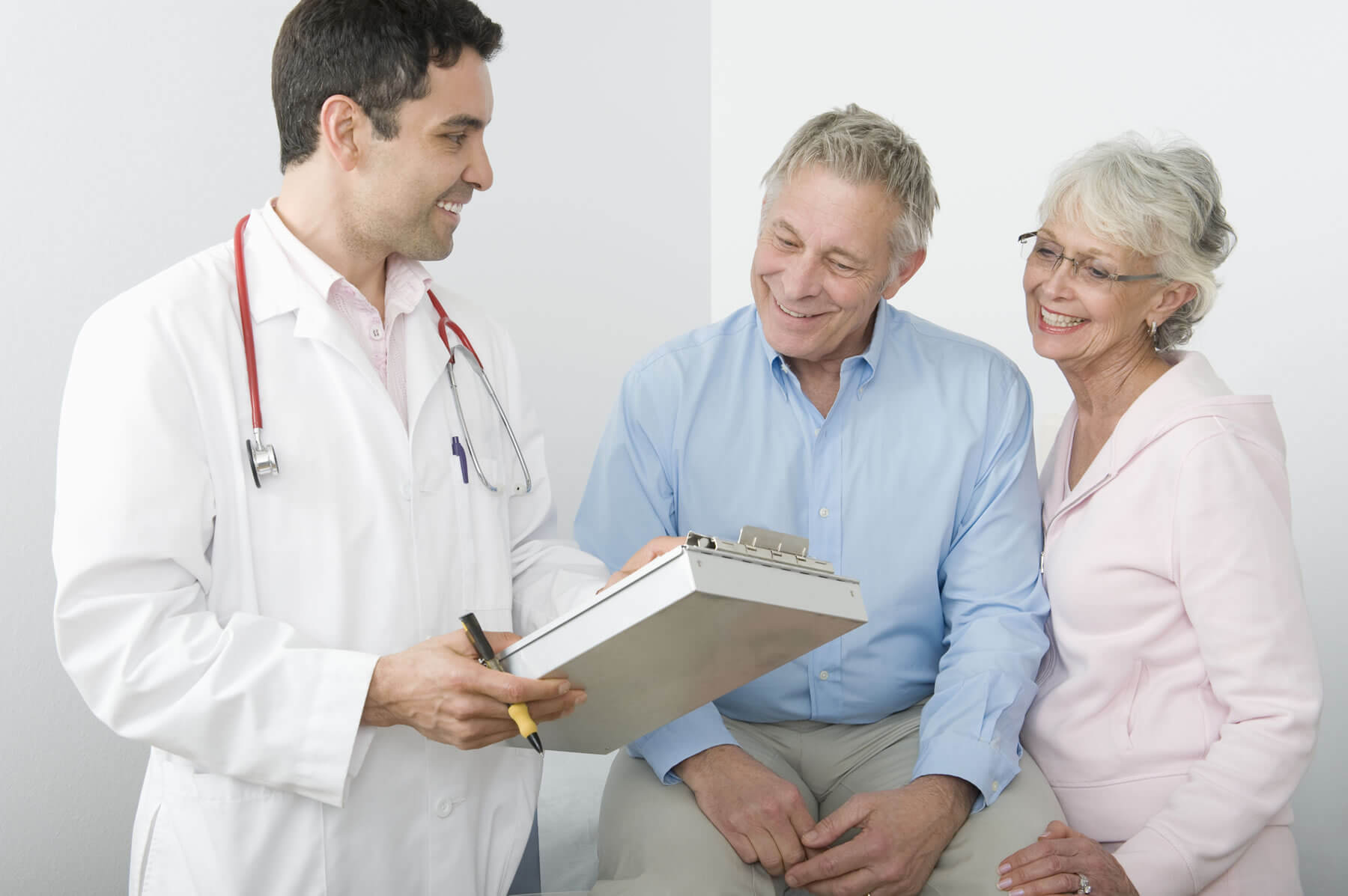 Factors To Consider When Choosing The Best Family Doctors in Schaumburg