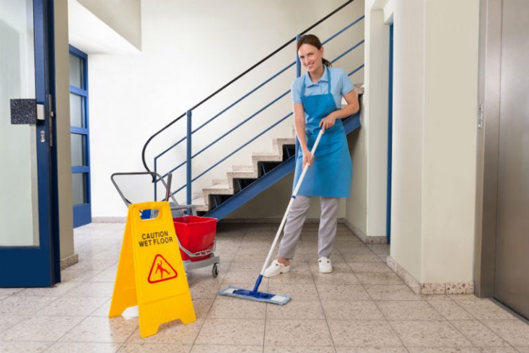 Get Your Home in Order After Moving With a Corte Madera Cleaning Service