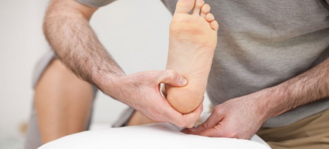 3 Simple Reasons Why You May Want to See a Foot Doctor in Hyde Park